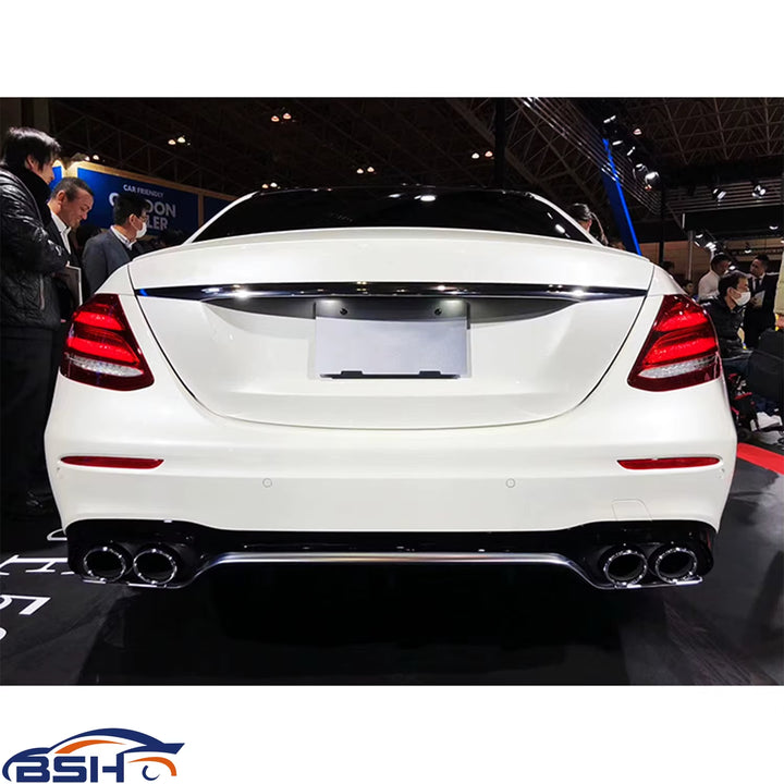 High Quality E53 Style Silver Auto Rear Bumper Body Parts Rear Diffuser for BENZ W213 AMG Sedan 2017+