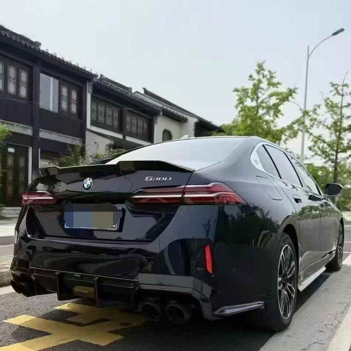 Car Craft Comptible With Bmw 5 Series G60 Lci 2024 M Sport M5 Front Bumper Upgraded Bodykit Body Kit Skirts Splitter Front Rear Lip Diffuser Side Skirts Spoiler Trims Cannards Vten Style CC-9082