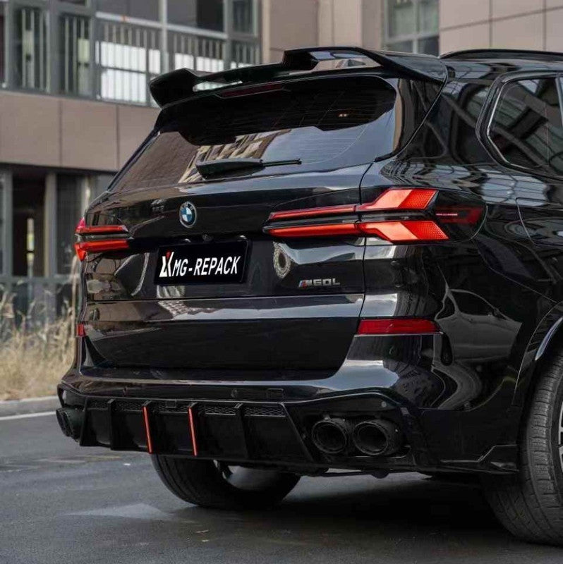 Car Craft Compatible With Bmw X5 G05 2023+ M Sport X5m After Rear Bumper Lip Diffuser Splitter Skirts Trim V Ten Vten Style With Led Light - CAR CRAFT INDIA