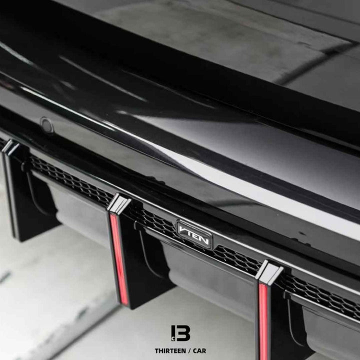Car Craft Compatible With Bmw X5 G05 2023+ M Sport X5m After Rear Bumper Lip Diffuser Splitter Skirts Trim V Ten Vten Style With Led Light - CAR CRAFT INDIA