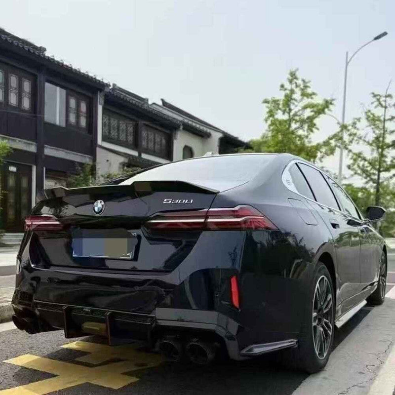 Car Craft Compatible With Bmw 5 Series G60 2024+ Trunk Wing Boot Lip Spoiler Trim Skirts V Ten Vten Style - CAR CRAFT INDIA