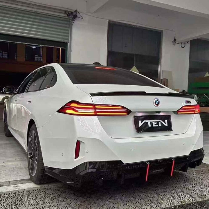 Car Craft Compatible With Bmw 5 Series G60 2024+ After Rear Bumper Lip Diffuser Splitter Skirts Trim V Ten Vten Style With Led Light - CAR CRAFT INDIA