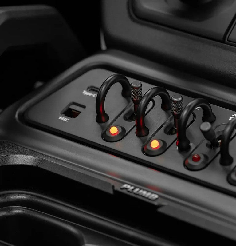 Car Craft Compatible With Land Range Rover Defender 90 110 130 L663 2020-2026 Plumb M One Series M-gt Central Control System Armrest Mgt-014
