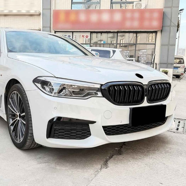 Car Craft Compatible With Bmw 5 Series G30 2017-2020 Front Bumper Show Mesh Grill Single Line Bar Zst-1463 Single Glossy Black - CAR CRAFT INDIA