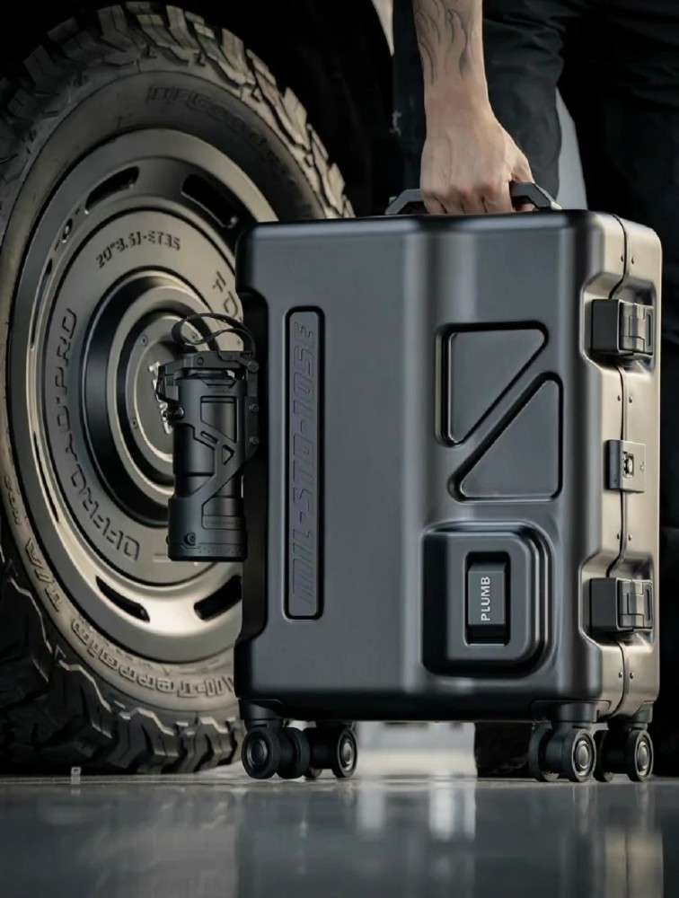 Car Craft Compatible With Range Land Rover Defender 2020-2025 Plumb M-one 20" Luggage Travel Luggage Trolley Case Suitcase Aluminum With Silent Universal Wheel Plumb-020 - CAR CRAFT INDIA