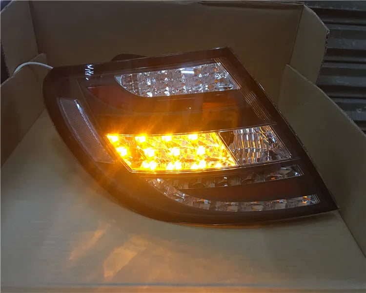 Benz W204 Tail Lights 2007-2013 C180 C200 C220 C300 LED Tail