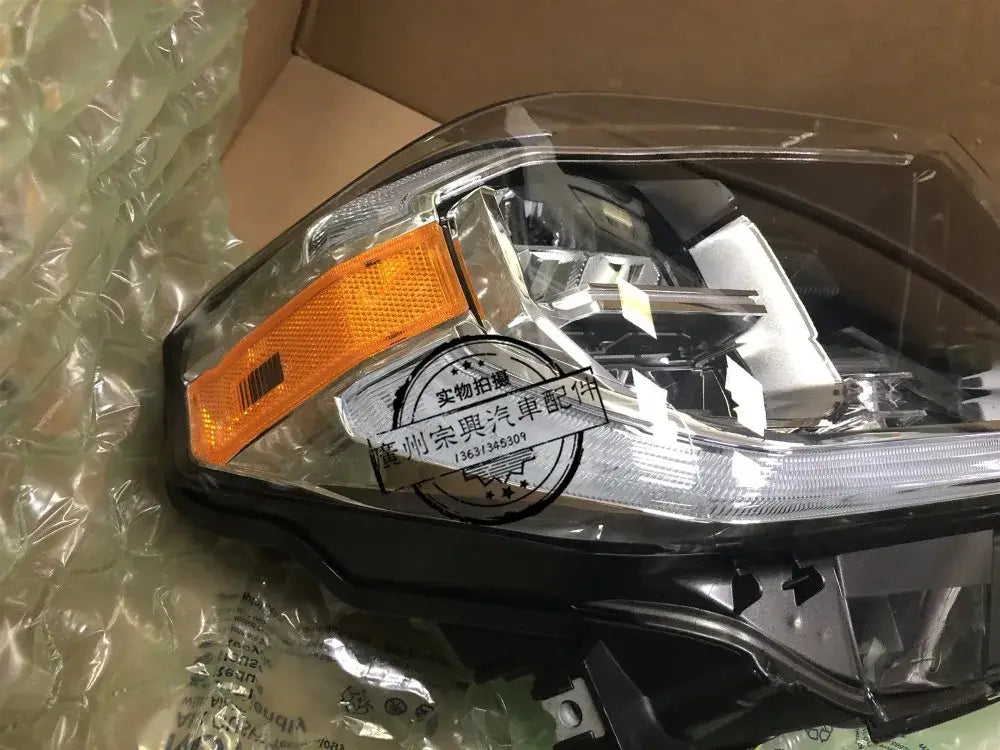 Toyota Tundra Headlights 2014-2018 Tundra LED Headlight DRL