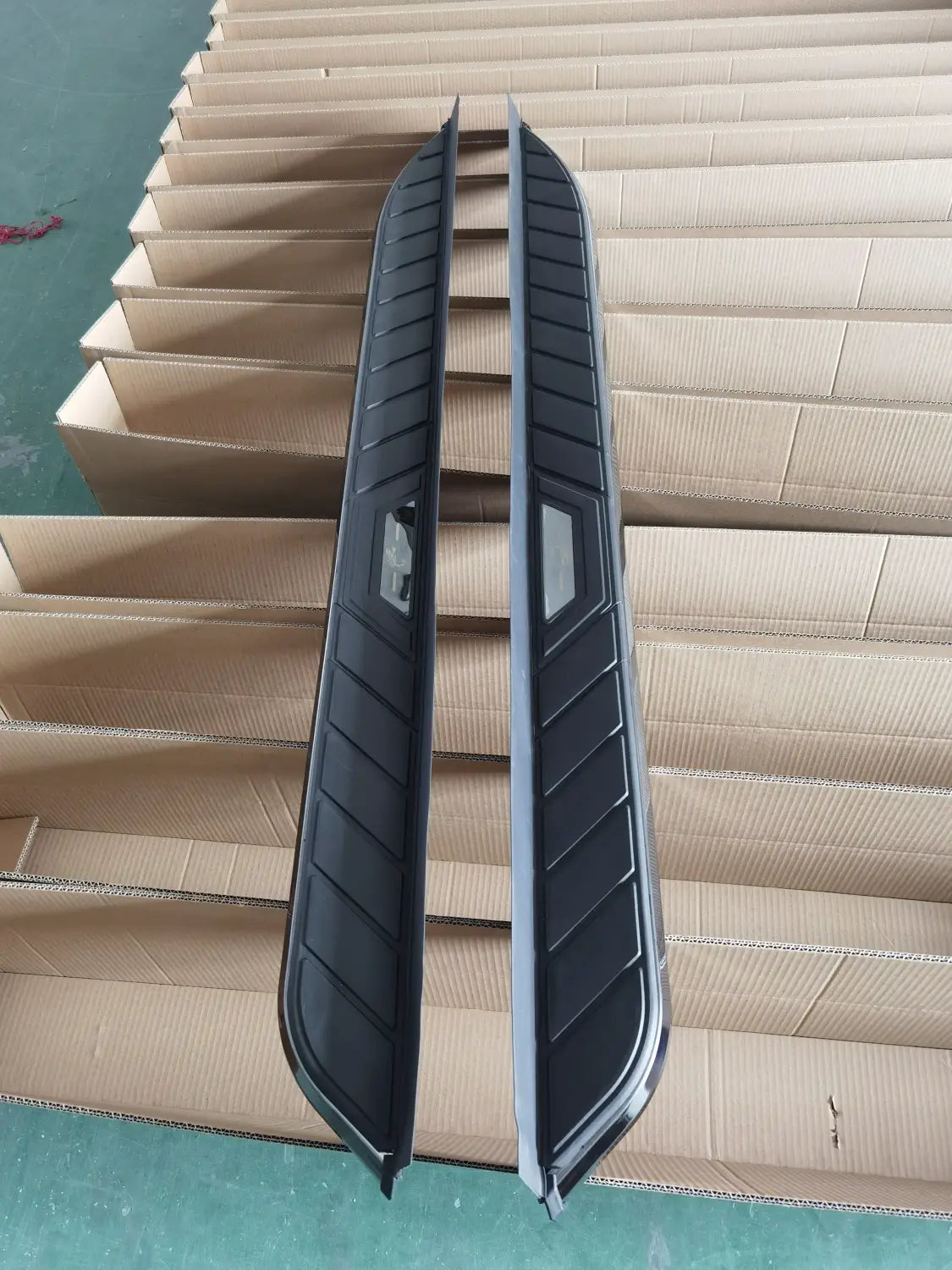 2Pcs Aluminium Stainless Steel Side Step Fits for Audi Q7