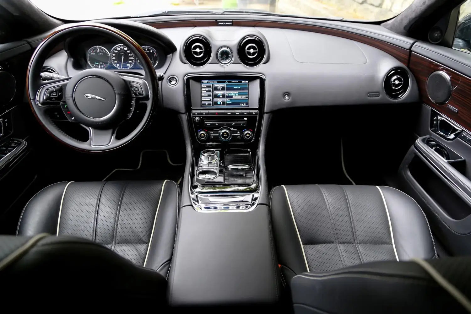 Android 12 Car Radio Dual System for Jaguar XJ XJL XJR 2009