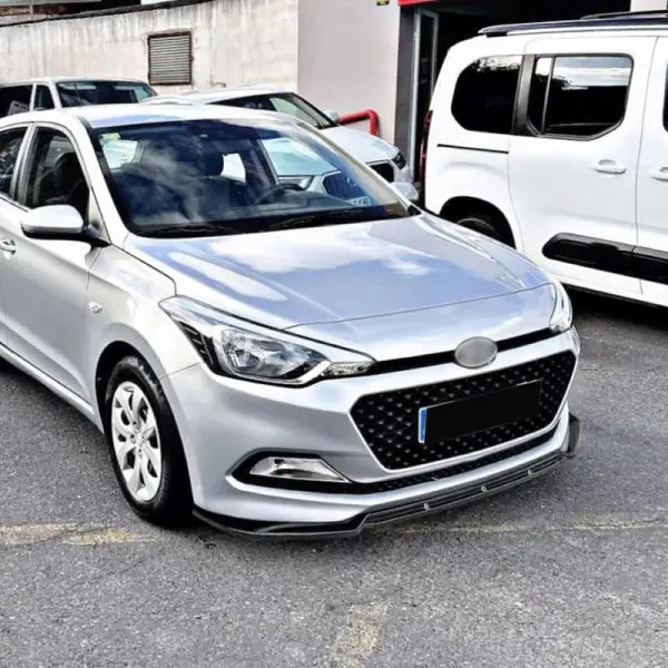 Car Craft Compatible With Hyundai I20 Mk2 Pre-facelift