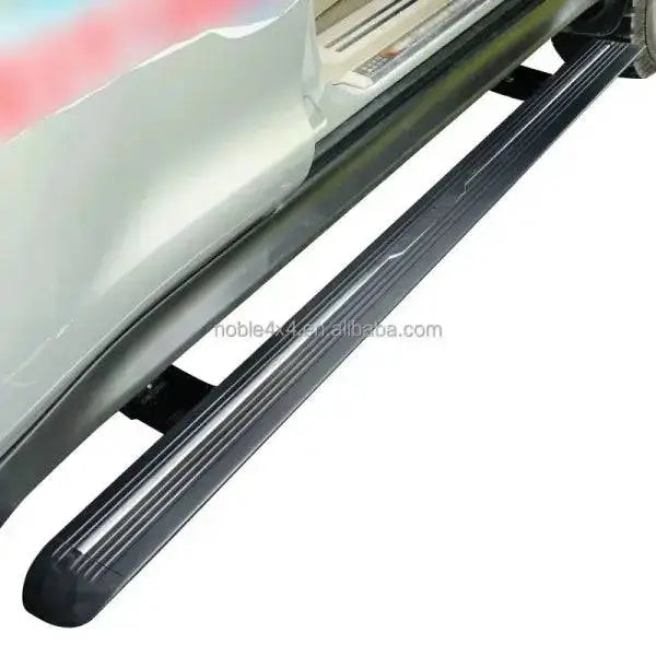 EXTERIOR Aluminum Electric Step with Body Skirt Sill