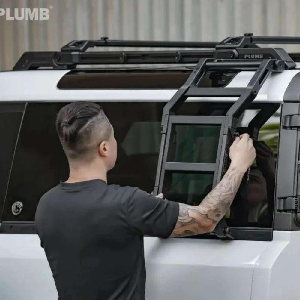 Car Craft Compatible With Range Land Rover Defender 2020-2025 90 Plumb M-one Side Climbers Ladder Plumb-016 - CAR CRAFT INDIA