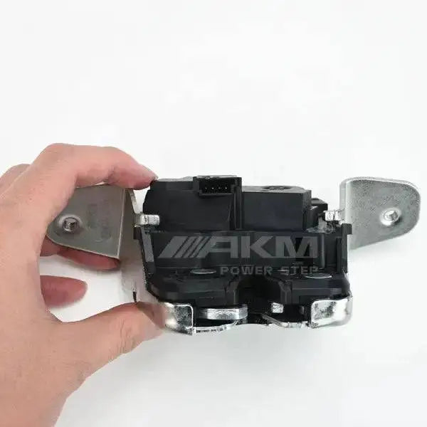 OEM A2047400535 Trunk Auto Parts Tailgate Lock Actuator