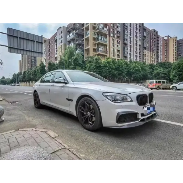 PD Style Body Kit for Bmw Series 7 F01 F02 Front Bumper Lip Rear Diffuser Side Skirts Car Body Kit