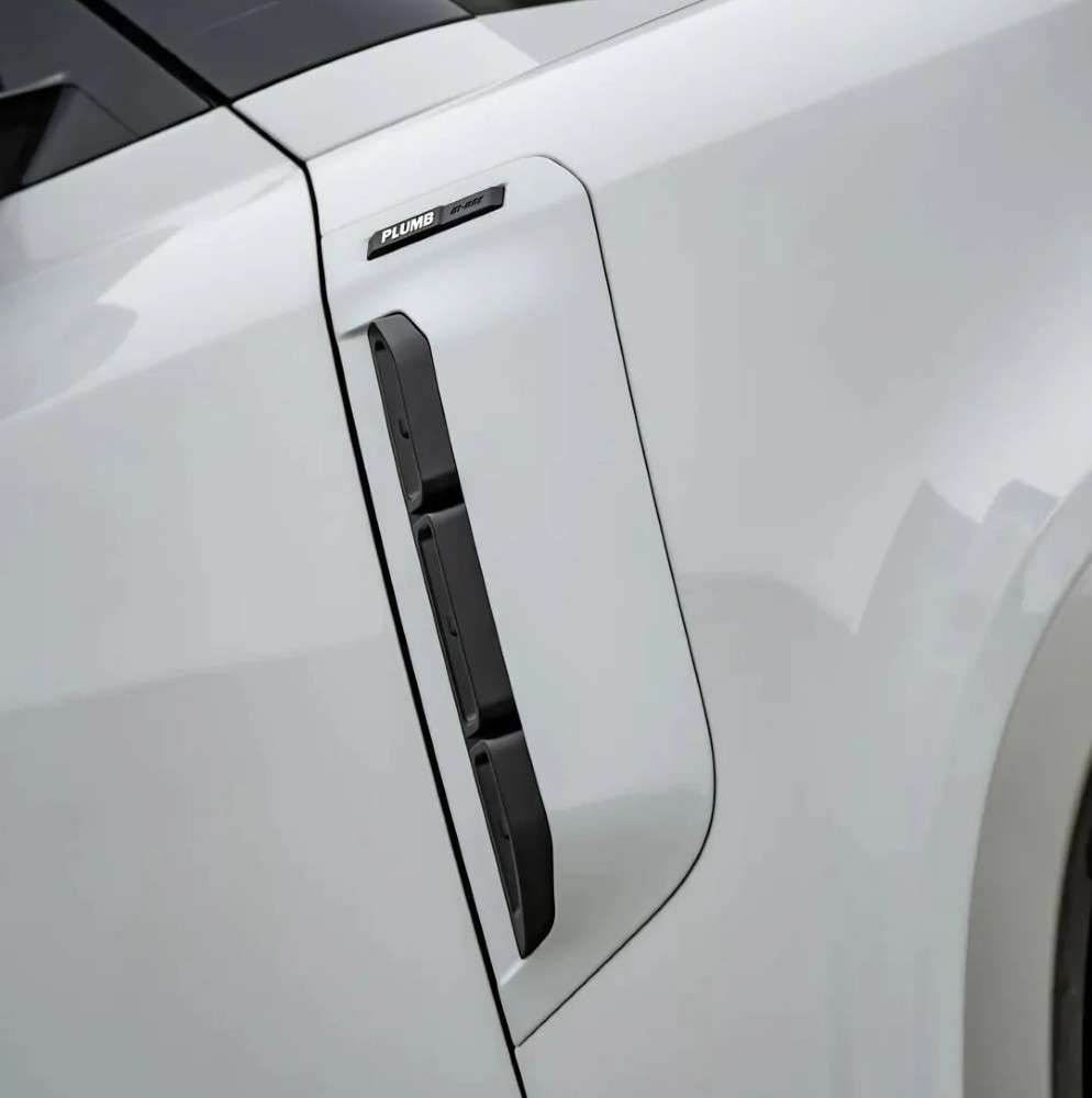 Car Craft Compatible With Range Land Rover Defender 2020-2025 Plumb M-one Side Air Fender Vents Trim Plumb-023 - CAR CRAFT INDIA